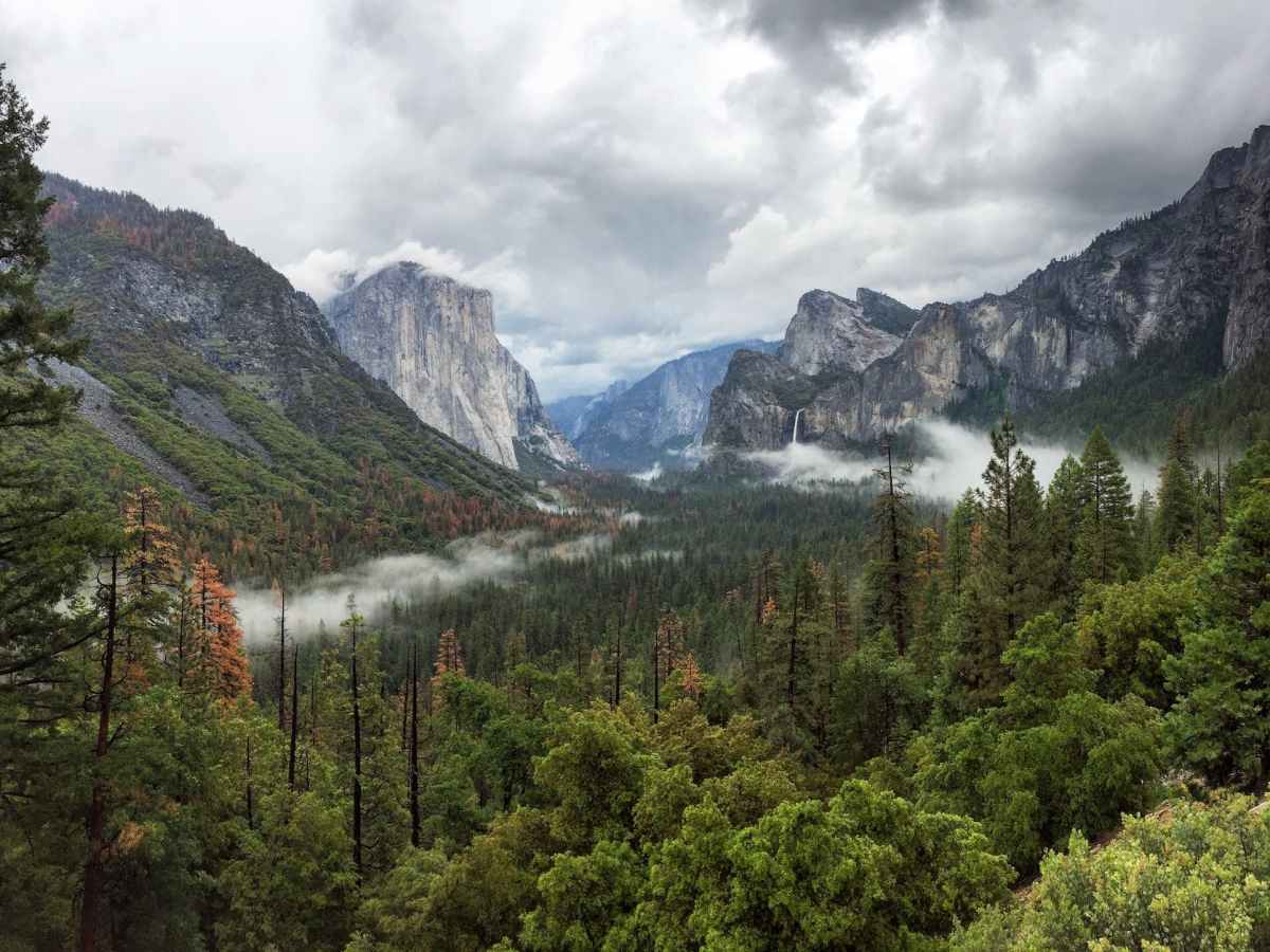 5 U.S. Spots for the Perfect June&nbsp;Vacation